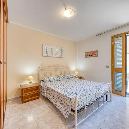 Apartment A Torre Pali Sul Mare